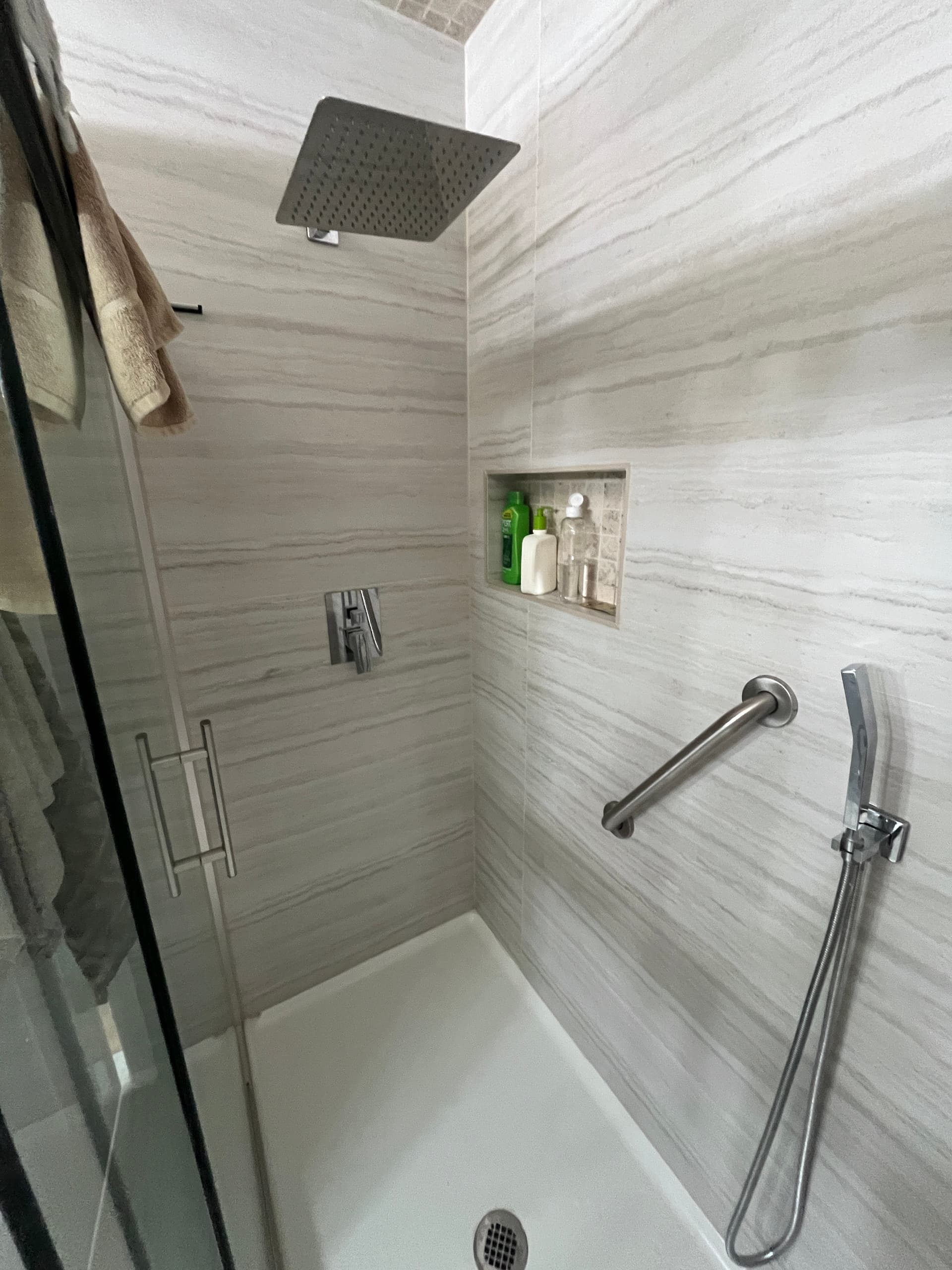 Completed bathroom remodeling project 15 by Stone Works Remodeling — Metro Detroit, MI