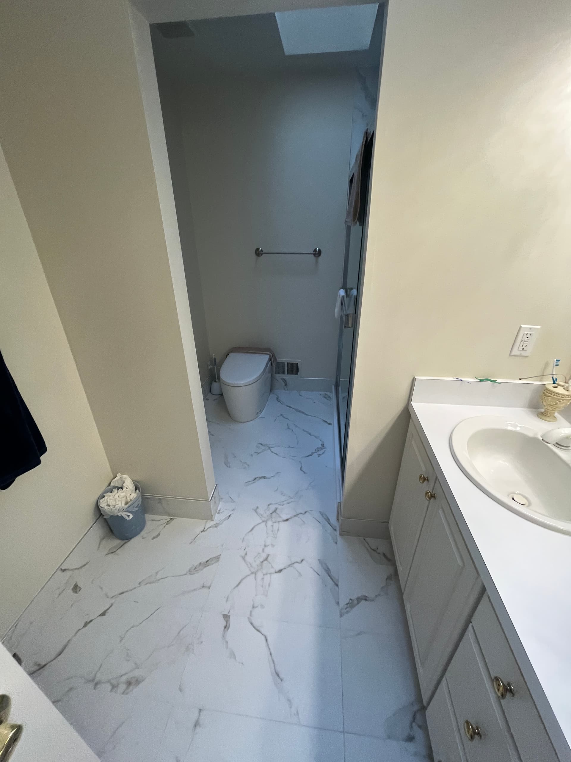 Completed bathroom remodeling project 22 by Stone Works Remodeling — Metro Detroit, MI