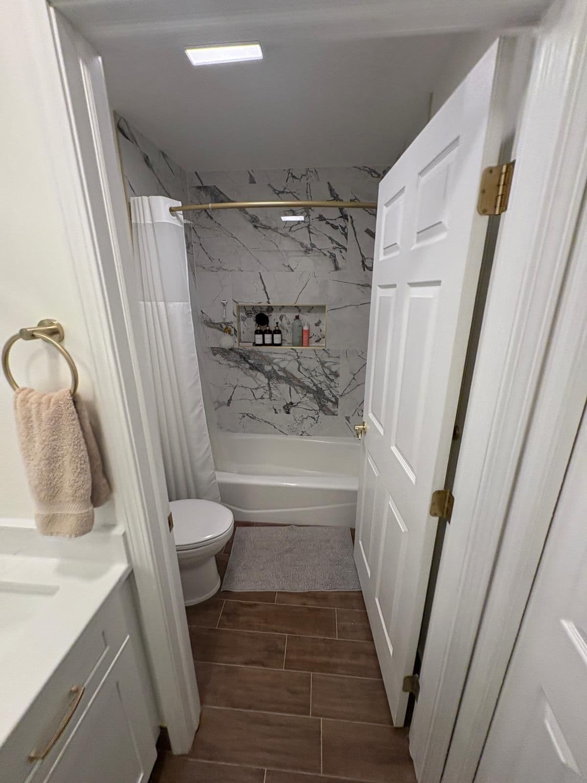 Does a Bathroom Remodel Add Value to Your Home in Michigan? (2026 ROI Guide)